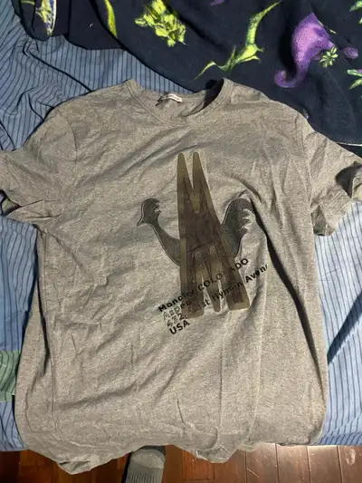 Hey need gone! Authentic tee!