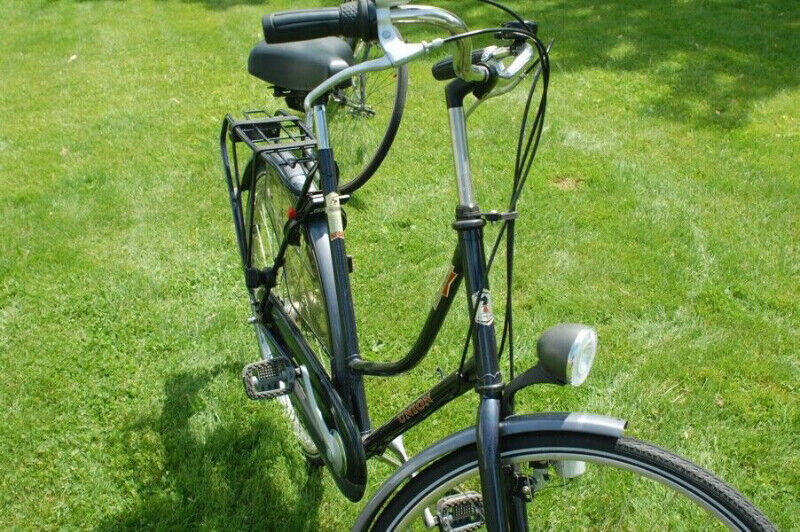 DUTCH UNION VIA WOMENS BICYCLE. NICEST BIKE YOU'LL EVER RIDE! Cruiser
