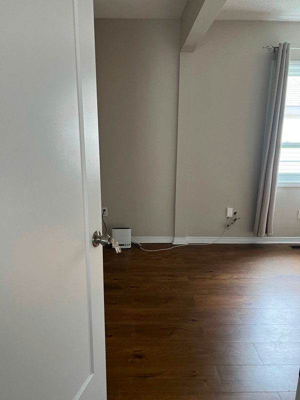 Private Room for Rent near McMaster University Hamilton Room Rentals & Roommates Hamilton
