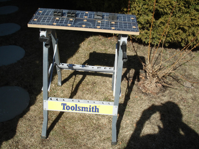 Work Bench dans Autre  à Ouest de l’Île