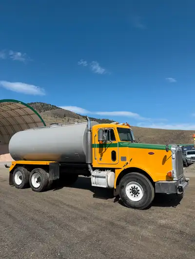 Tandem Water Truck For Sale. Cat 3406 Motor Eaton 8LL Transmission New 3” Trash Pump New Spray Bar S...