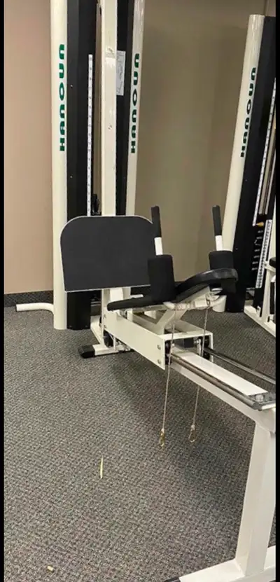 Lying leg press, View more