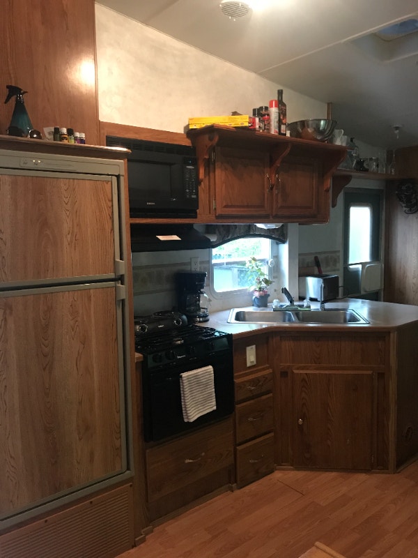 Seasonal site, at Great Woods Campground (5min from Beausejour) RVs