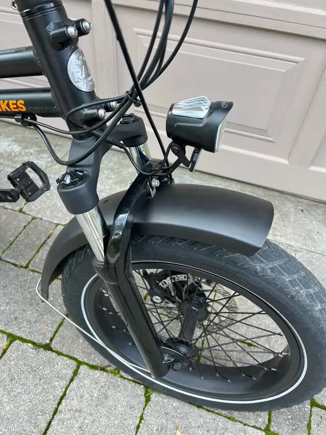 Rad Mini 4 folding e-bike (price drop) in eBike in Oshawa / Durham Region - Image 5