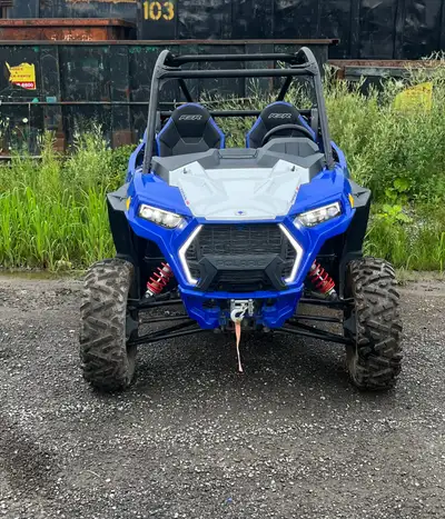 2021 rzr s 1000 Unit is in great shape with EXTREMELY low km. It has been fully serviced, checked ov...