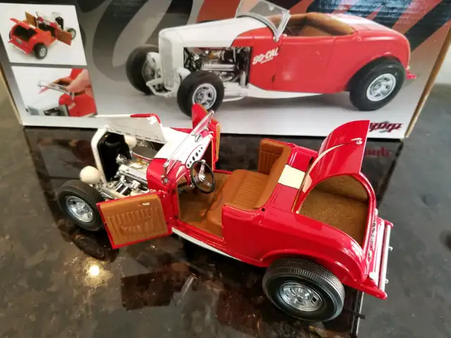 ミニカー GMP VINTAGE DEUCE  1/18 GMP Vintage Deuce Series Release#1 1932 Ford Highboy Tom's