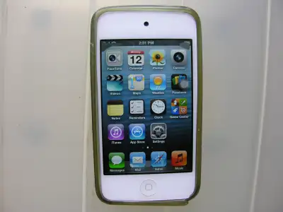 Ipod  4th generation  32Gb, View more
