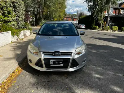 2014 ford focus SE 150,000km original km SELLING SAFETY CERTIFIED Runs and drives excellent Always w...