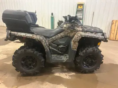 2014 Can Am Outlander XT 650 Only 1456 Km 131 Hrs • Brand New 27” Maxxzillas Tires • Cubby Box With...