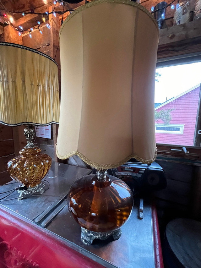 Antique lamps in Indoor Lighting & Fans in Cole Harbour - Image 4