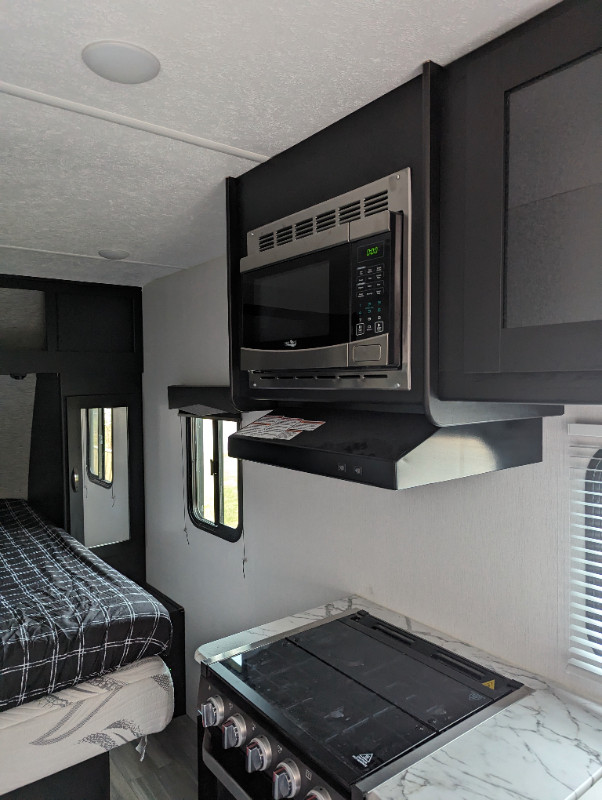 Travel Trailer - 2022 Freedom Express 20SE in Travel Trailers & Campers in City of Halifax - Image 4
