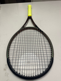 Wilson blade v8  100 . Not sold in Canada.  Rare!!