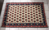 Vintage Handmade Persian Wool Kilim / Rug (108x166 cm)(3.5x5.4F)