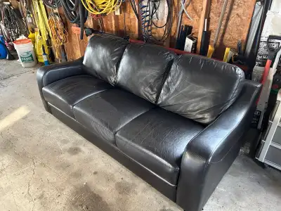 Almost new Purchased 1.5 years ago Replaced with larger couch