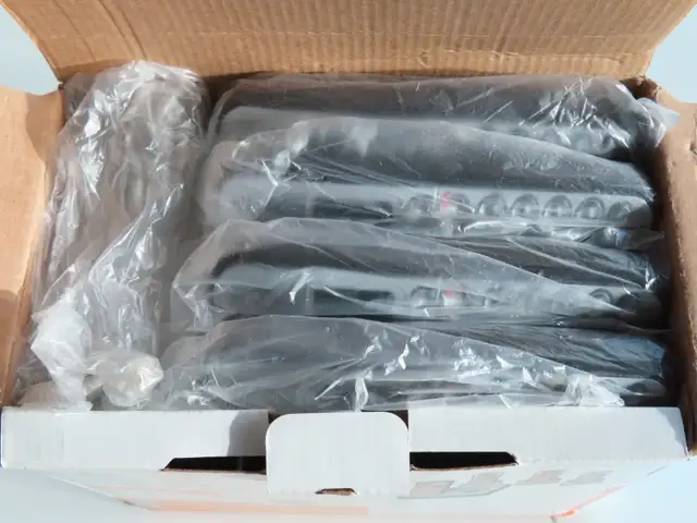 AT&T 4 Handset DECT 6.0 Cordless Answering System with Caller ID in Home Phones & Answering Machines in City of Toronto - Image 8