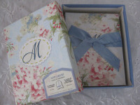 BRAND NEW IN BOX NOTE CARD SET WITH MONOGRAM INITIAL "M"