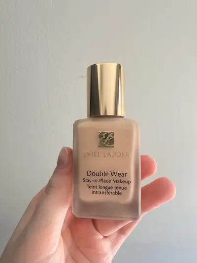 Used a little . 1N0 Porcelain