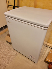 Like New Danby Freezer - Large 108 L - 3.8 cubic feet