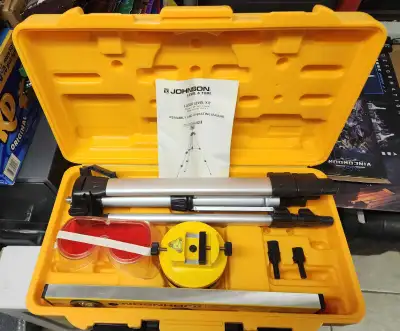 Johnson Laser Level Kit model 40-0909. As pictured.