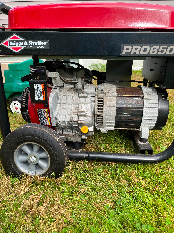 Briggs and Stratton generator PRO6500. in Garage Sales in Annapolis Valley