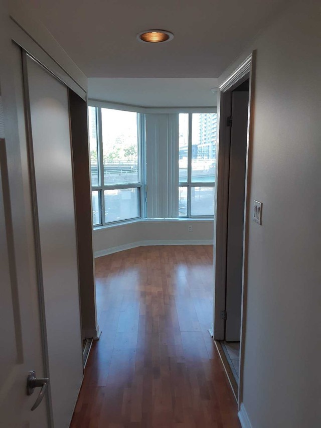 2 bed, 2 full bathrooms, Toronto Waterfront/Harbourfront  in Long Term Rentals in City of Toronto - Image 3