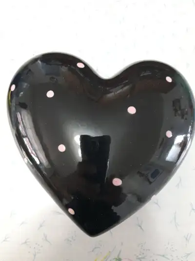 Heart shape dish, View more