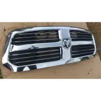 front grill Ram 1500