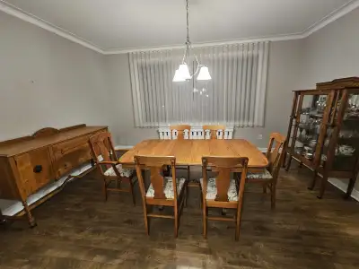 set table et buffet salle à diner. antique vintage A+ vrai bois, View more