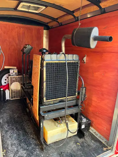 •30 hours •240v •1800rpm •15.9kW •35.5HP •4 cylinder diesel generator Generator owned since new, ver...