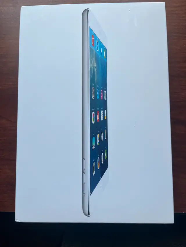 All Original Apple iPad Mini 1st Gen 16gb in iPads & Tablets in Napanee - Image 6