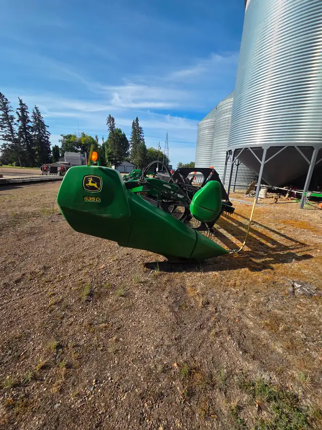 2014 JD 635D Header552036975961722882