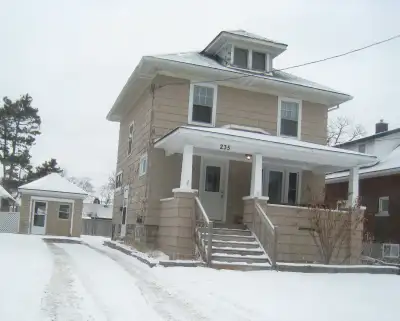 internet, parking, laundry ... all inclusive. Furnished or unfurnished, Downtown Port Colborne, clos...