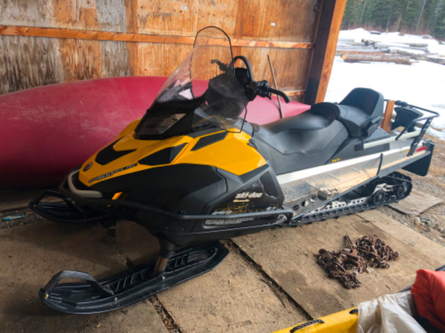 Two, Like new snow machines in Snowmobiles in Whitehorse - Image 2