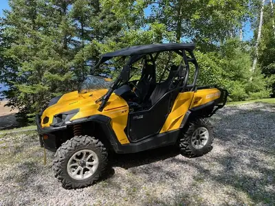 VTT cote a cote 2017 Can am xt 800
