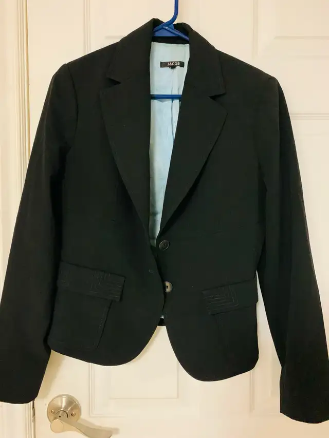 Vintage Women’s Blazers $5 EACH  in Multi-item in Sudbury - Image 6