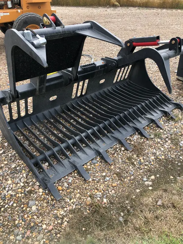 Skidsteer Blank Plates in Other in Saskatoon - Image 6