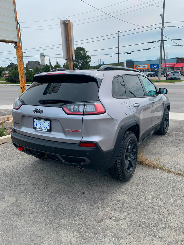 Jeep Cherokee trailhawk elite in Cars & Trucks in Timmins - Image 3