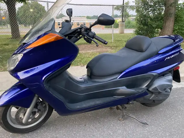 Yamaha Majesty 400cc Highway / Touring / Maxi - Scooter in Scooters & Pocket Bikes in Mississauga / Peel Region - Image 2