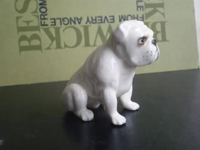 Beswick Dog Figurine - " Bulldog " - #3379 - in Arts & Collectibles in Kitchener / Waterloo - Image 5