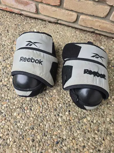 Hockey Goalie knee pads Reebok Pro model, View more