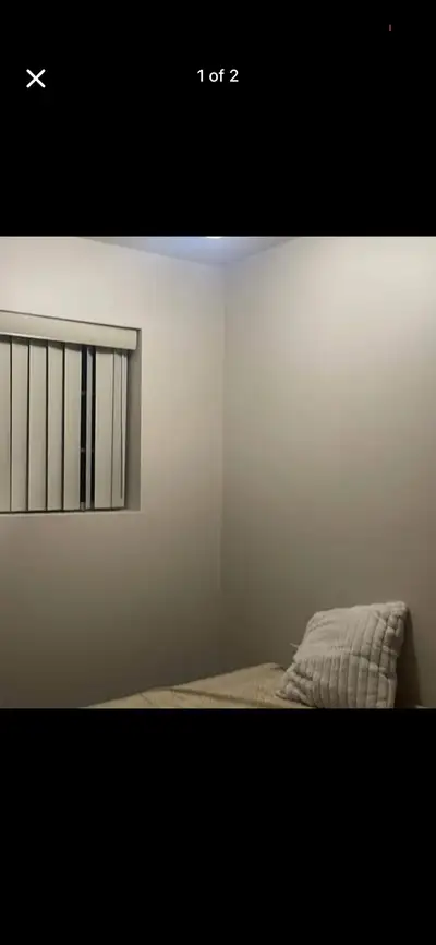 Near Civil Memorial Park Vernon. A short stroll away from Vernon Downton. Close to restaurants, chur...