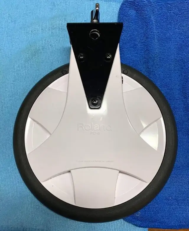 " Roland and Yamaha -Electronic Drum Pads " in Drums & Percussion in Belleville - Image 8