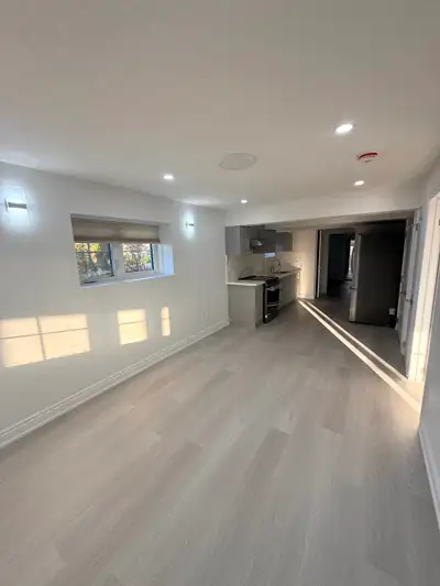 Brand-New 2-Bedroom Walkout Basement – Waterloo Rent: $1,950/month + utilities Availability: Immedia...