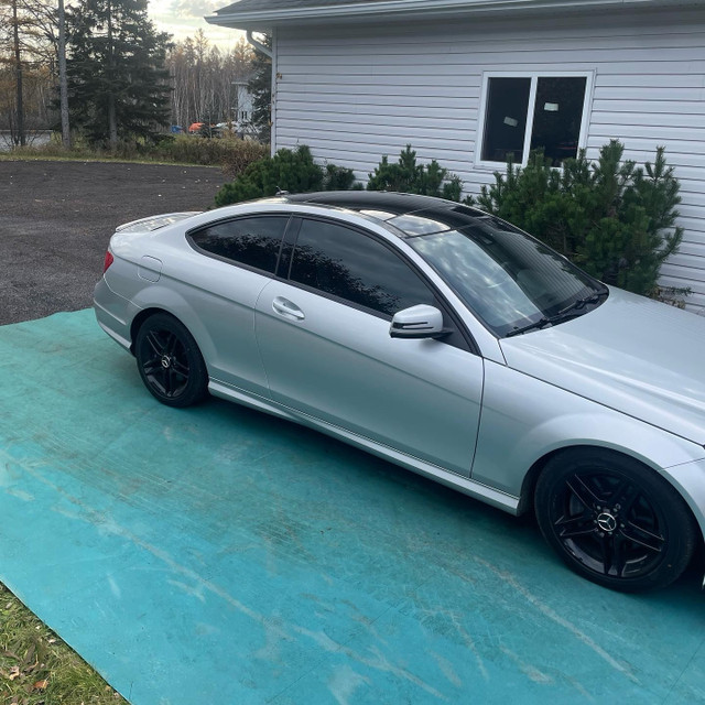 2013 Mercedes C350 Coupe 4Matic in Cars & Trucks in Thunder Bay - Image 2