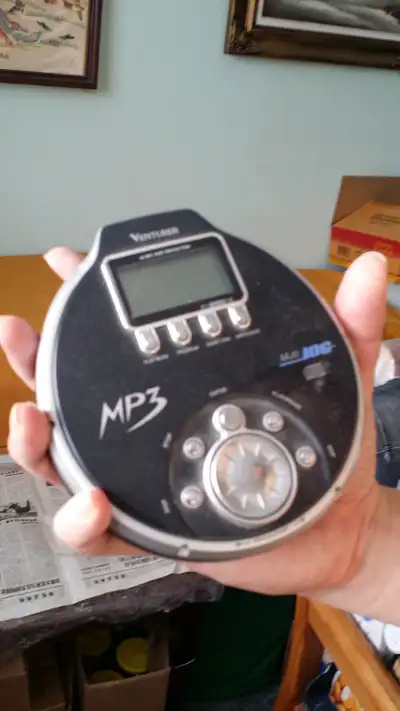 Vintage Venturer MP3 Player Walkman