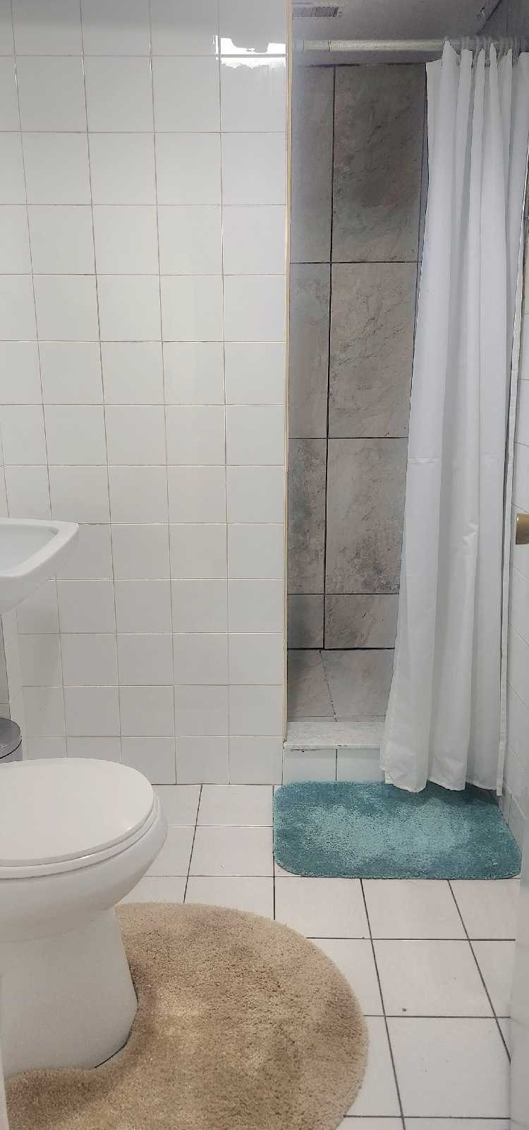 room for rent 2