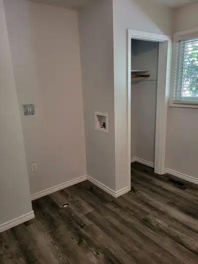 Room Available in Lakefield