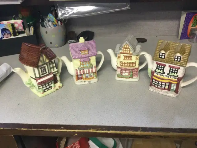 ENGLISH TEAPOTS – 5 Pictures - $15 each