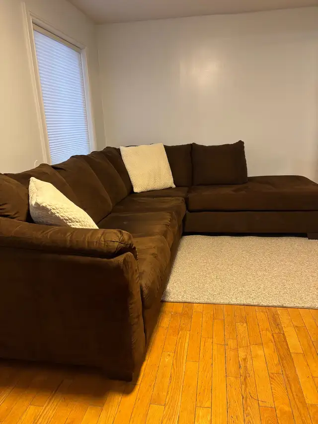 Large Chocolate brown sectional sofa64877473434498122