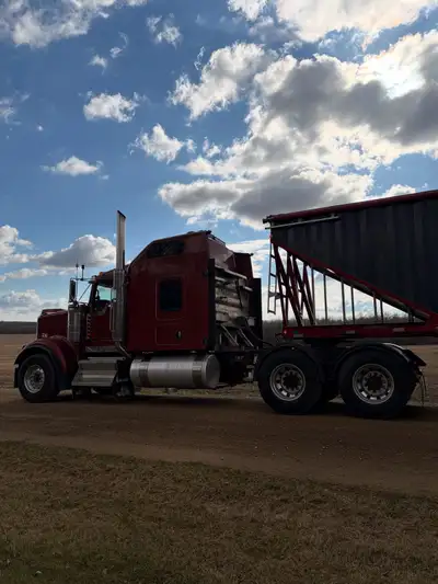 2018 Kenworth W900 with 2022, 565hp Cummins X-15 deleted, current CVIP, 9xxx hrs on motor, , X-15 is...